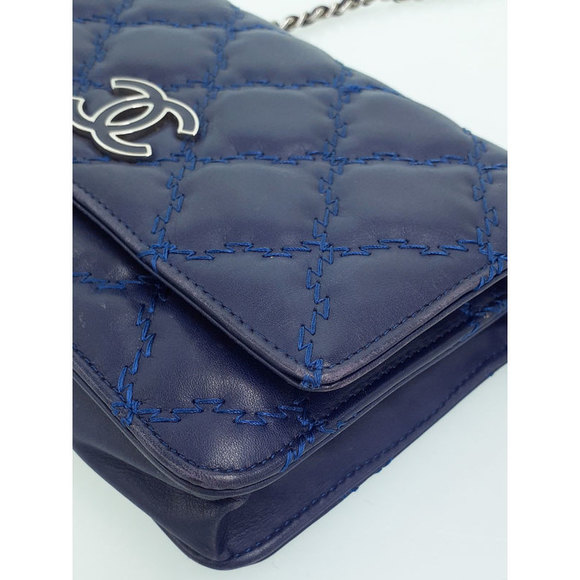 Chanel Ultra Stitch Chain Leather Wallet - Picture 6 of 9